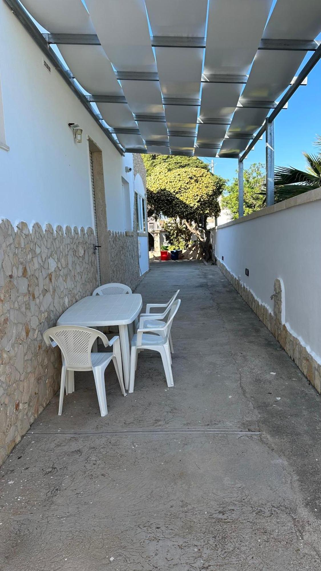 Villa Simonetta Alliste Bagian luar foto